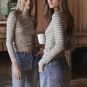 New Classic Black and Beige soft Long Sleeve!💕